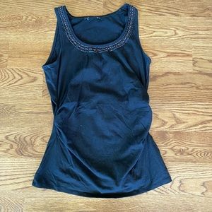 Women’s black detailed tank top!